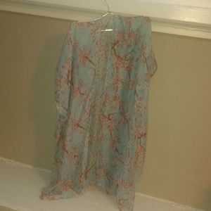 Soft blue with pink cherry 🌸